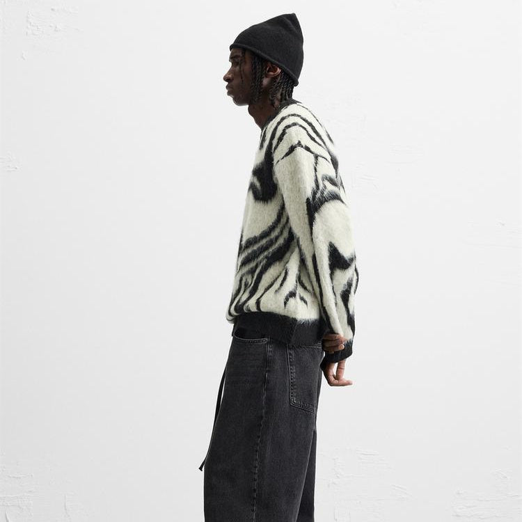 Skwaky | Abstract Jacquard Sweater